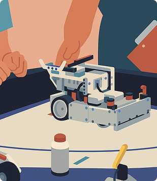 Ilustração com close de uma mesa de competição, com destaque para o robô de LEGO e detalhes das mãos e braços de dois competidores. Vários modelos e peças LEGO estão espalhados pela mesa.